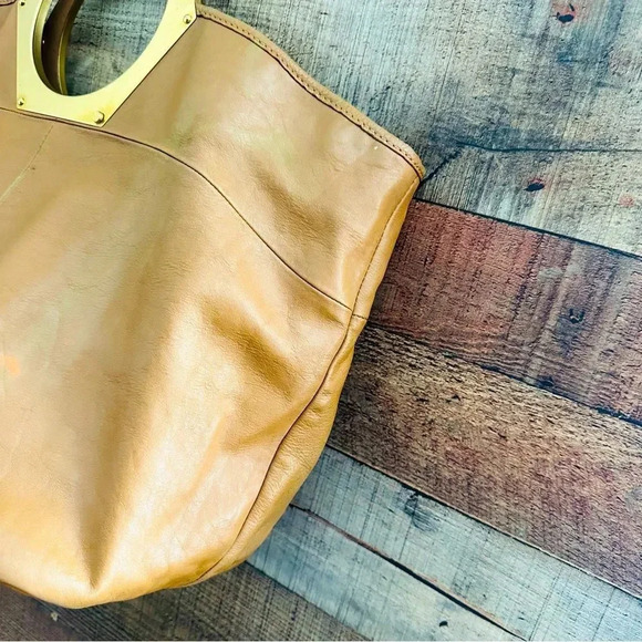 Jonathan Adler Hex Handle Leather Bag - Picture 5 of 10